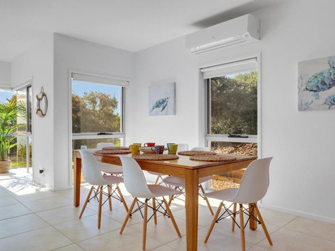 Sandy Cove - Accommodation in Surfers Paradise 3