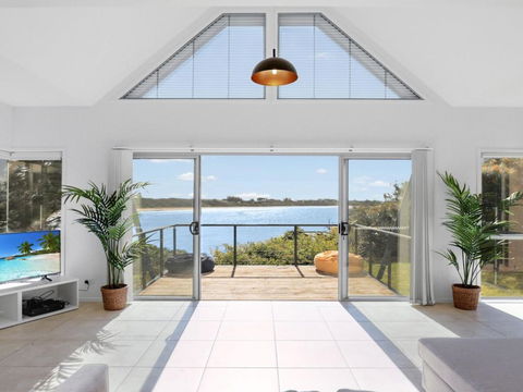 Sandy Cove - Accommodation in Surfers Paradise 1