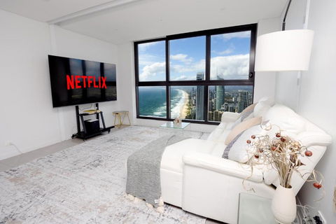 Sky High Surfers Paradise 4bdr 2bth - Accommodation in Surfers Paradise 0