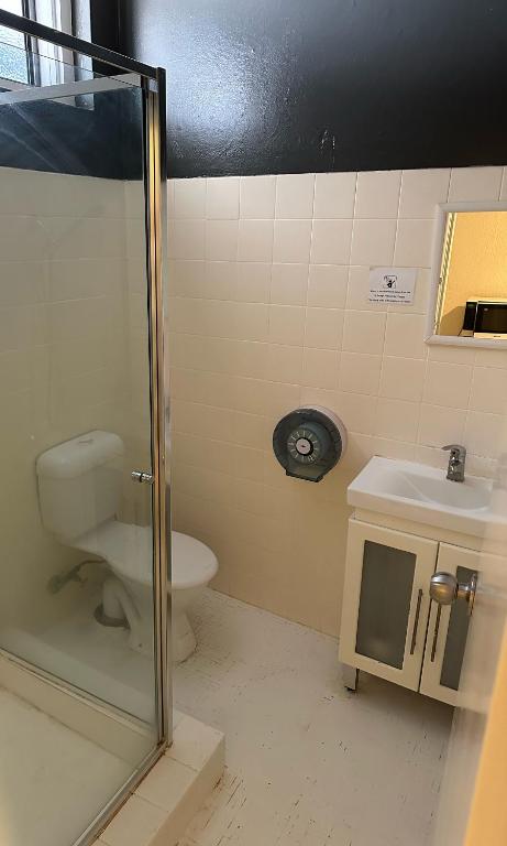 St George Hotel Motel - Accommodation in Surfers Paradise 2