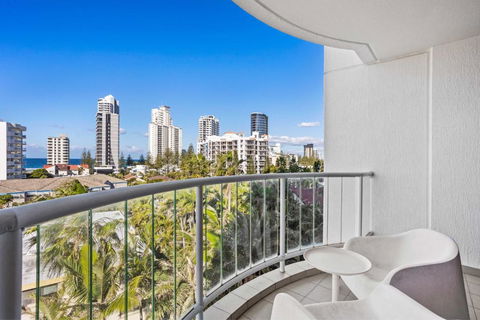 Surfers Paradise Studio, Short Walk To Beach - Accommodation in Surfers Paradise 3