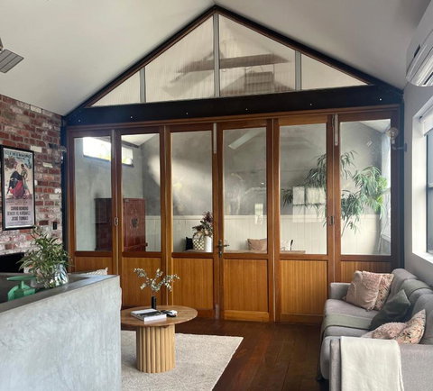 T H E L O F T - Stunning Private Apartment - Accommodation in Surfers Paradise 0