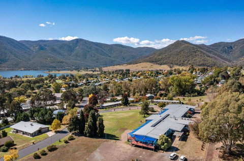 Talbingo Mountain Retreat - Accommodation in Surfers Paradise 0