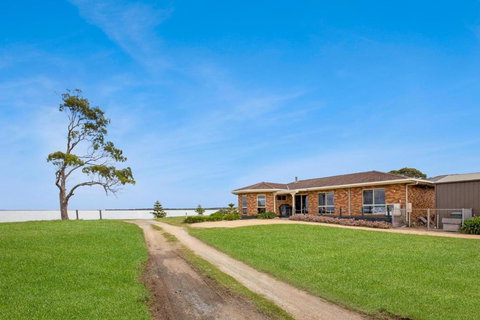 Tambo Escape - Accommodation in Surfers Paradise 3