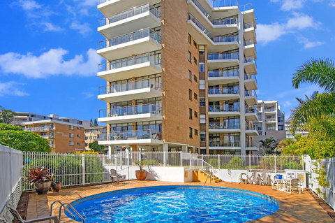 Tasman Towers 12 3 Munster Street - Accommodation in Surfers Paradise 2