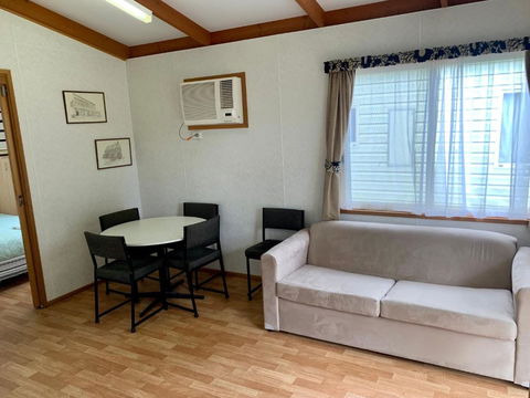 Tatura Cabin & Caravan Park - Accommodation in Surfers Paradise 3