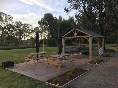 Tatura Country Motel - Accommodation in Surfers Paradise 3