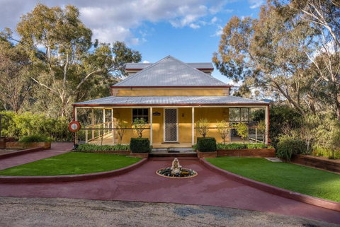 Tanwarra Lodge - Accommodation in Surfers Paradise 0