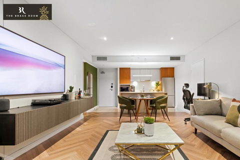 The Brass Pineapple Surfers Paradise 4217 - Accommodation in Surfers Paradise 1
