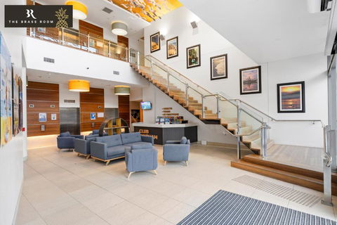 The Brass Pineapple Surfers Paradise 4217 - Accommodation in Surfers Paradise 0