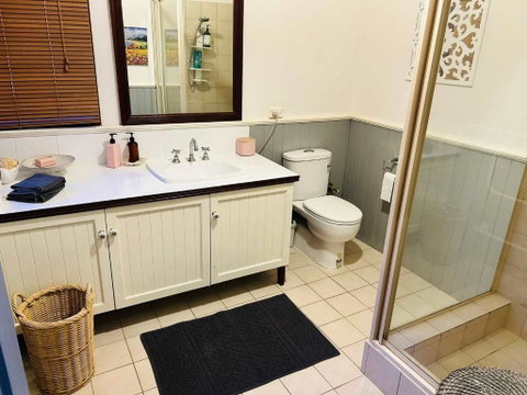 The Hideaway At Gooseberry Hill - Accommodation in Surfers Paradise 2