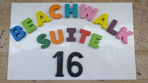 Beachwalk Suite - Accommodation in Surfers Paradise 2
