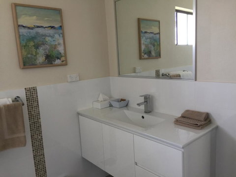 Bega Village Motor Inn - Accommodation in Surfers Paradise 3