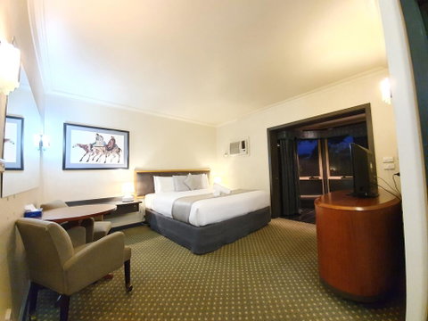 Bell Motel - Accommodation in Surfers Paradise 3