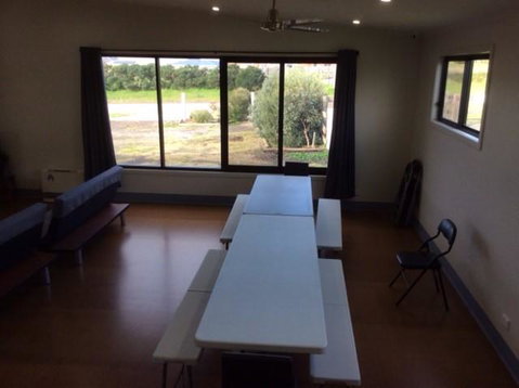 Bellarine Lodge Sleeps 30 - Accommodation in Surfers Paradise 2