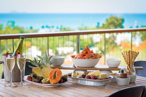 Bellevue Holiday Home - Airlie Beach - Accommodation in Surfers Paradise 3