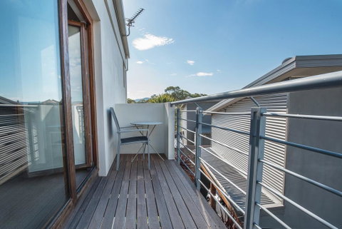 Beloka Close - Modern, Spacious, And Pet Friendly Accommodation - Accommodation in Surfers Paradise 3