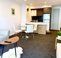 Best Located Brand New Apartment in Canberra CBD - Accommodation in Surfers Paradise