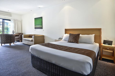 BEST WESTERN Geelong Motor Inn & Serviced Apartments - Accommodation in Surfers Paradise 0