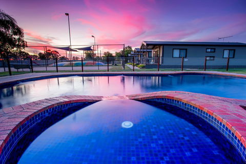 BIG4 NRMA Yarrawonga Mulwala Holiday Park - Accommodation in Surfers Paradise 1