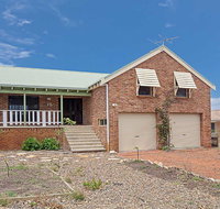 Birubi Beach House' 14 Campbell Avenue - fantastic house and close to the surf beach - Accommodation in Surfers Paradise