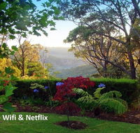 Black Cockatoo Retreat - Accommodation in Surfers Paradise