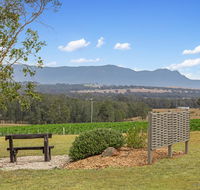 Blackwattle Retreats - Accommodation in Surfers Paradise