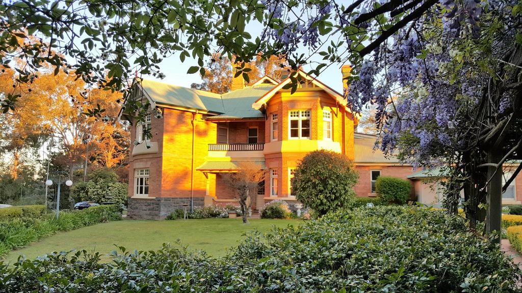Gilgai NSW Accommodation in Surfers Paradise
