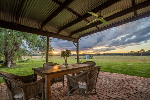 Blaxland's Cottage - Accommodation in Surfers Paradise 1