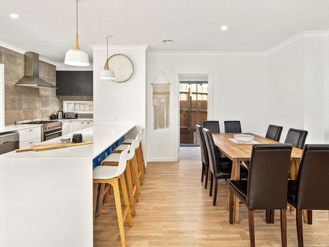 Blue Waves - Accommodation in Surfers Paradise 2