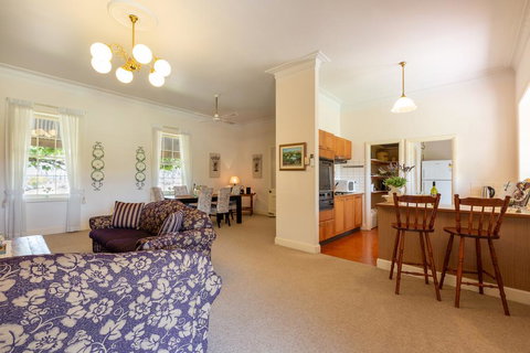 Bluebush Estate - Accommodation in Surfers Paradise 2