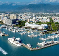 Boatel Cairns - Accommodation in Surfers Paradise