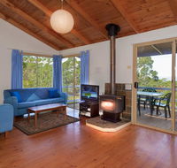 Bombina Cottages - Accommodation in Surfers Paradise