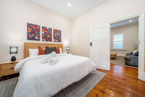 Waratah Cottage 1910 - Boutique - Accommodation in Surfers Paradise 1