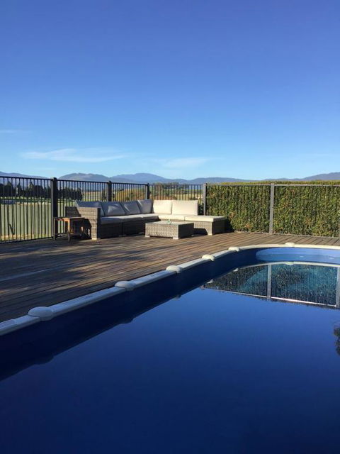 Willowlodge - Accommodation in Surfers Paradise 1