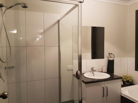 Wudinna Farm View - Accommodation in Surfers Paradise 1