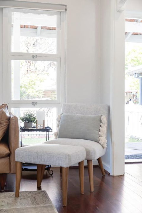 Guildford Cottage By Swan Bnb Management - Accommodation in Surfers Paradise 4