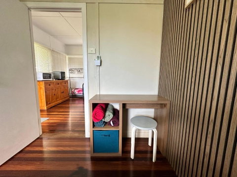 Zen Escape Guest House- Hidden Little Gem, Funky Corner, Boutique Granny Flat - Accommodation in Surfers Paradise 1