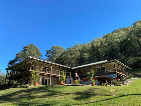 Yanada - Accommodation in Surfers Paradise 0