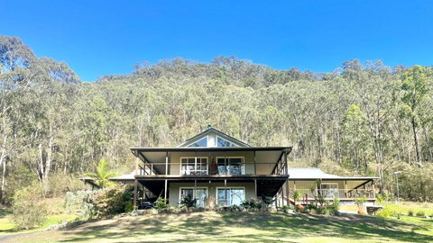 Yanada - Accommodation in Surfers Paradise 1