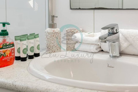 ZEN Nightcliff Foreshore 2-BR Cozy & Quiet Getaway - Accommodation in Surfers Paradise 1