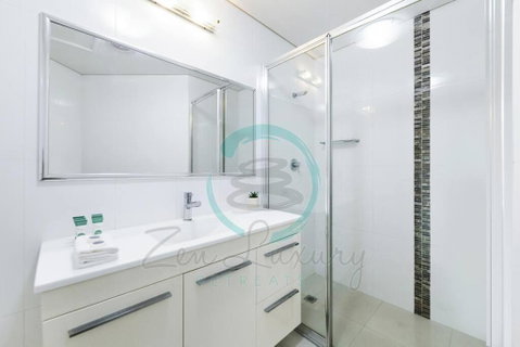 Zen On Stuart: 3-BR Penthouse Pad + Pool + BBQ - Accommodation in Surfers Paradise 2