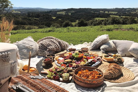 A Picnic In Byron Bay - Accommodation in Surfers Paradise 0