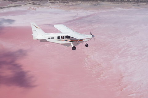 Pink Lake + Abrolhos Islands Scenic Flight - Accommodation in Surfers Paradise 2