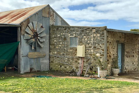 Kangaroo Island Gourmet Food And Wine Trail Tour - Accommodation in Surfers Paradise 0