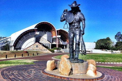 8-Day Outback Experience From Queensland - Accommodation in Surfers Paradise 0