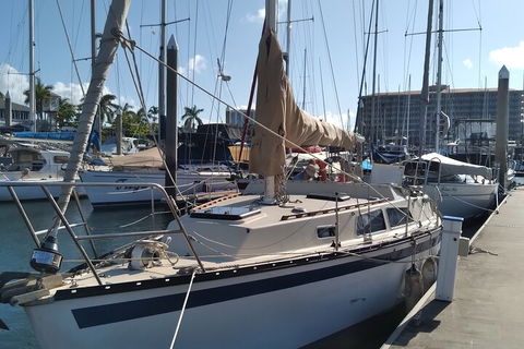 Townsville Small Group Sunset Sail Sailing Cruise Boat Tour Charter Hire - Accommodation in Surfers Paradise 1
