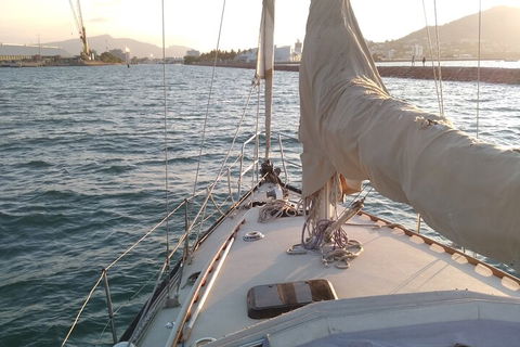 Townsville Small Group Sunset Sail Sailing Cruise Boat Tour Charter Hire - Accommodation in Surfers Paradise 4
