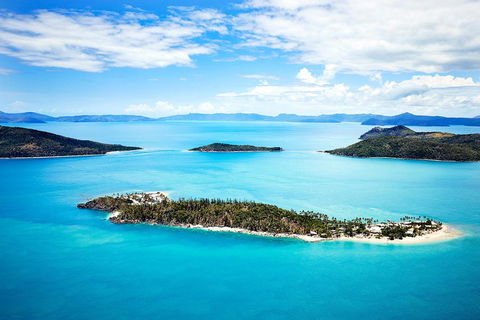 Whitehaven Beach And Daydream Island Cruise - Accommodation in Surfers Paradise 5