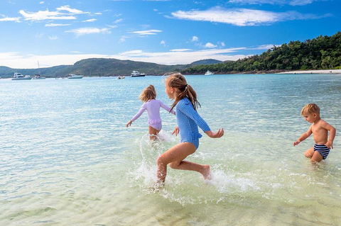Whitehaven Beach Half-Day Cruises - Accommodation in Surfers Paradise 0